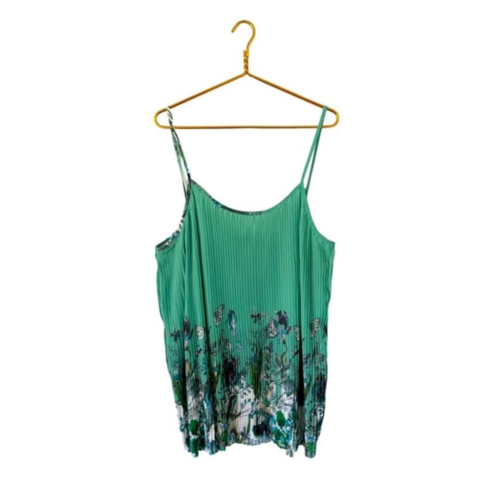 Lily by Firmaina Woman’s Pleated Floral Butterfly Tank,‎ Size 3x NWT